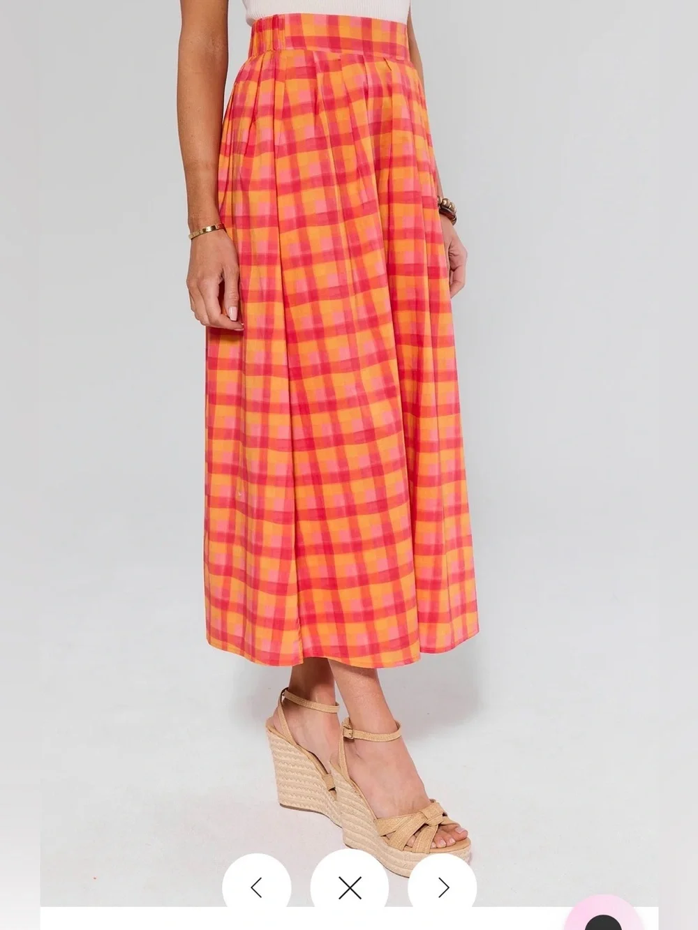 NWT Avara exclusive Estie High-Waist Plaid Maxi Skirt in Coral Pink Small